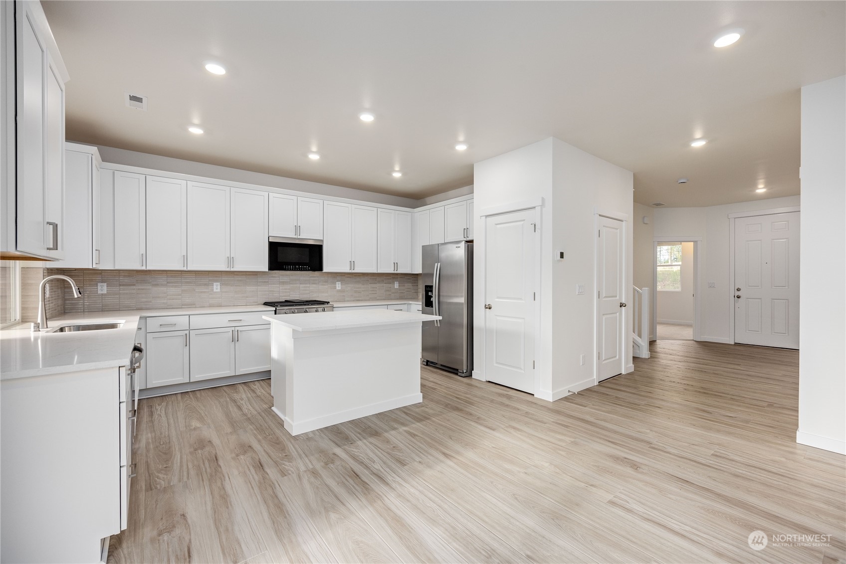 1939 NW Meadowview Drive Unit: 39