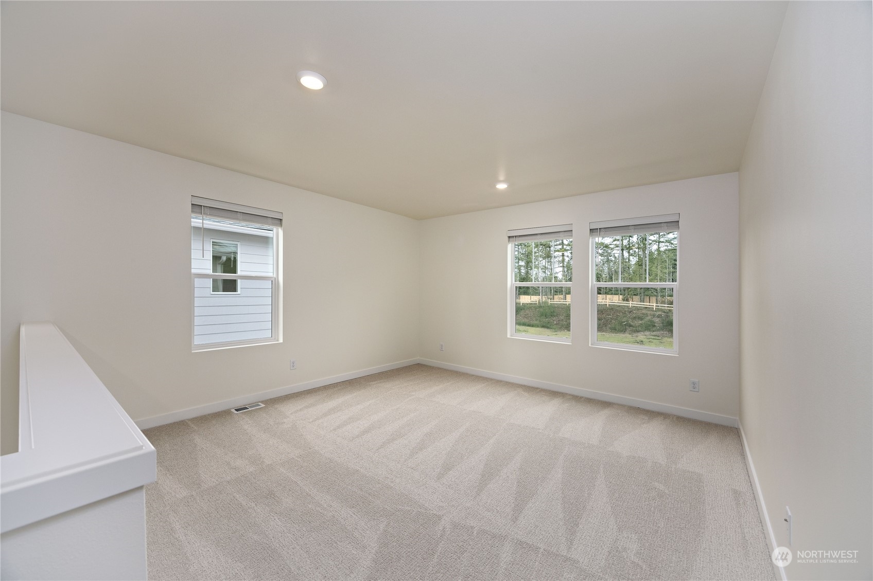 1939 NW Meadowview Drive Unit: 39