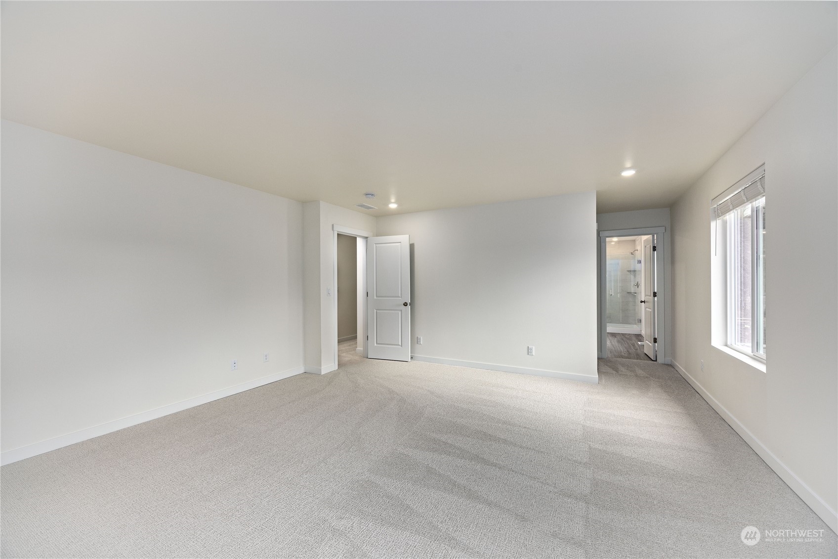 1939 NW Meadowview Drive Unit: 39