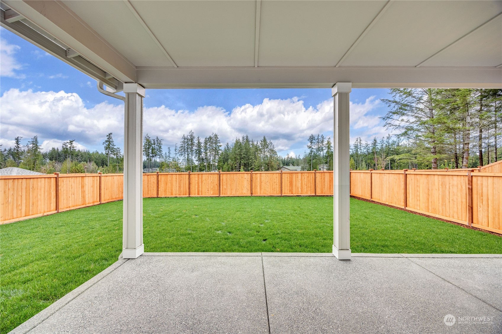 1939 NW Meadowview Drive Unit: 39