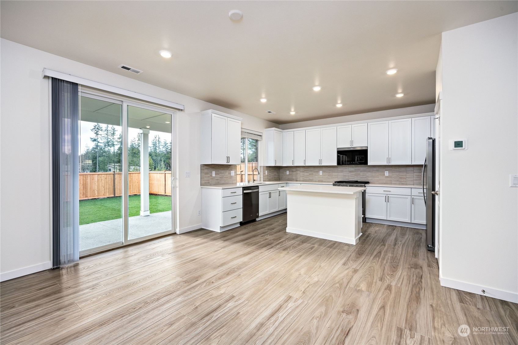 1939 NW Meadowview Drive Unit: 39