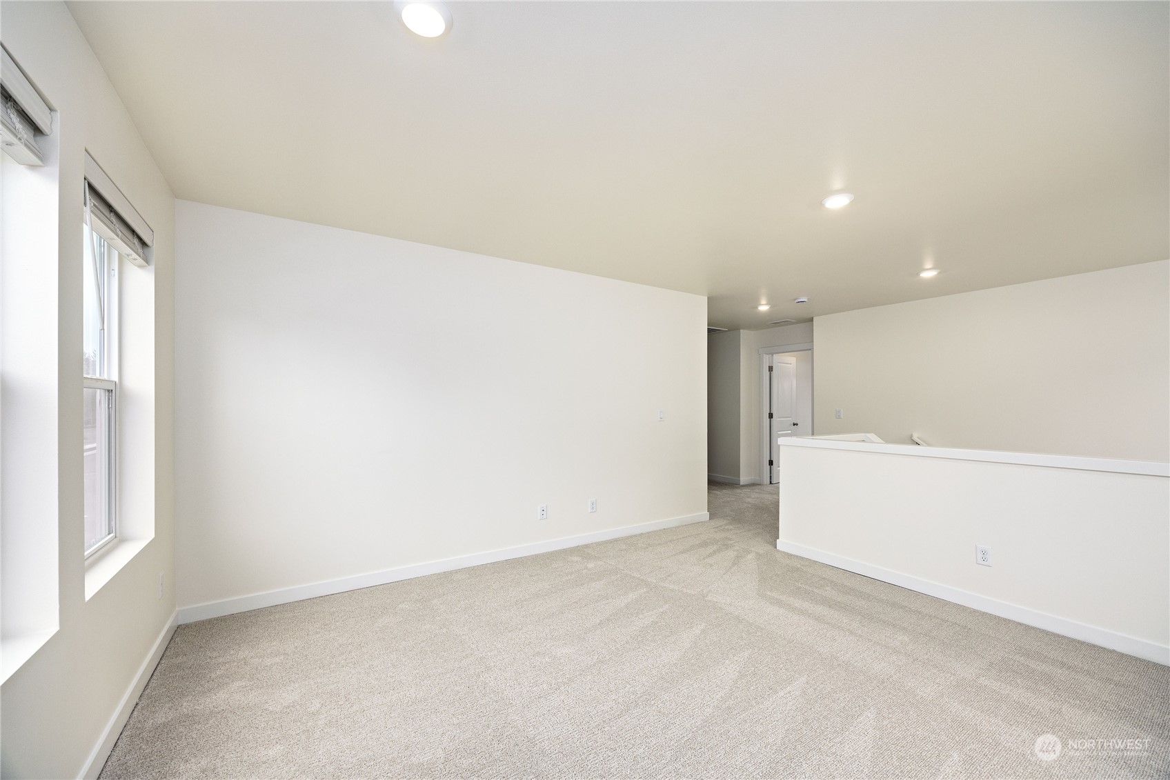 1939 NW Meadowview Drive Unit: 39