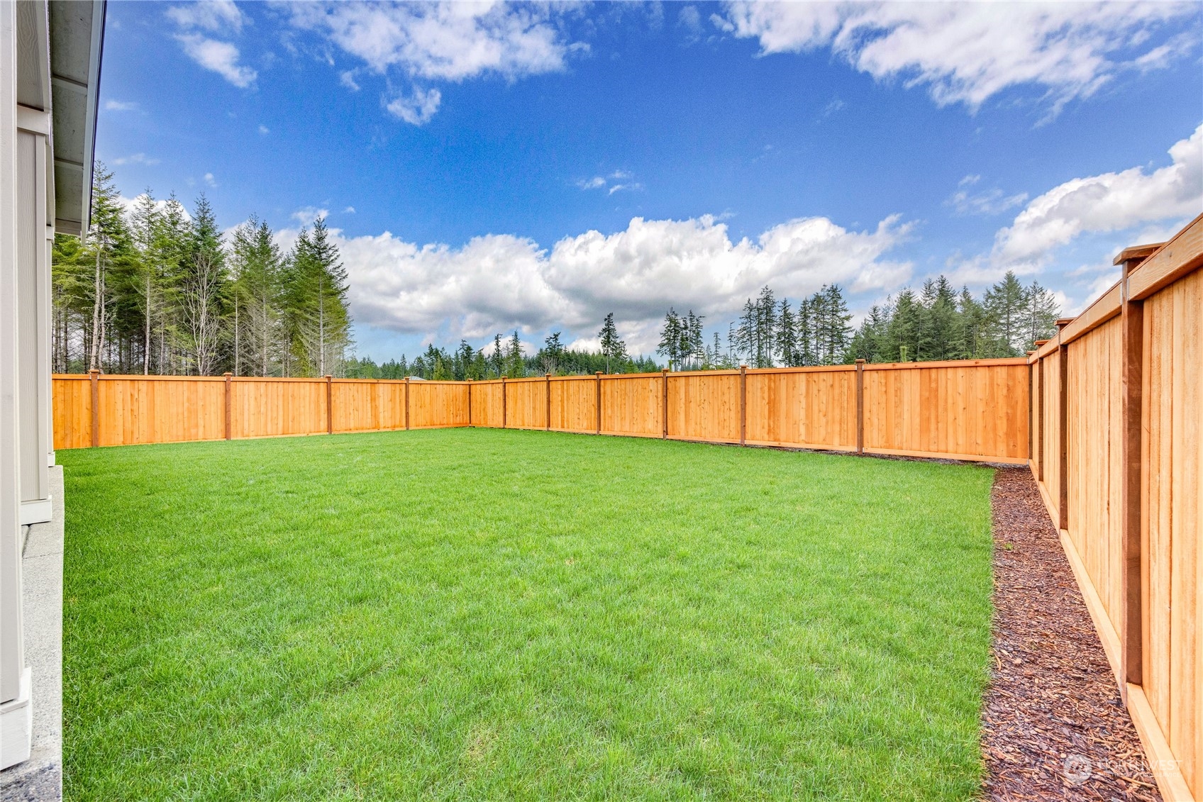 1939 NW Meadowview Drive Unit: 39