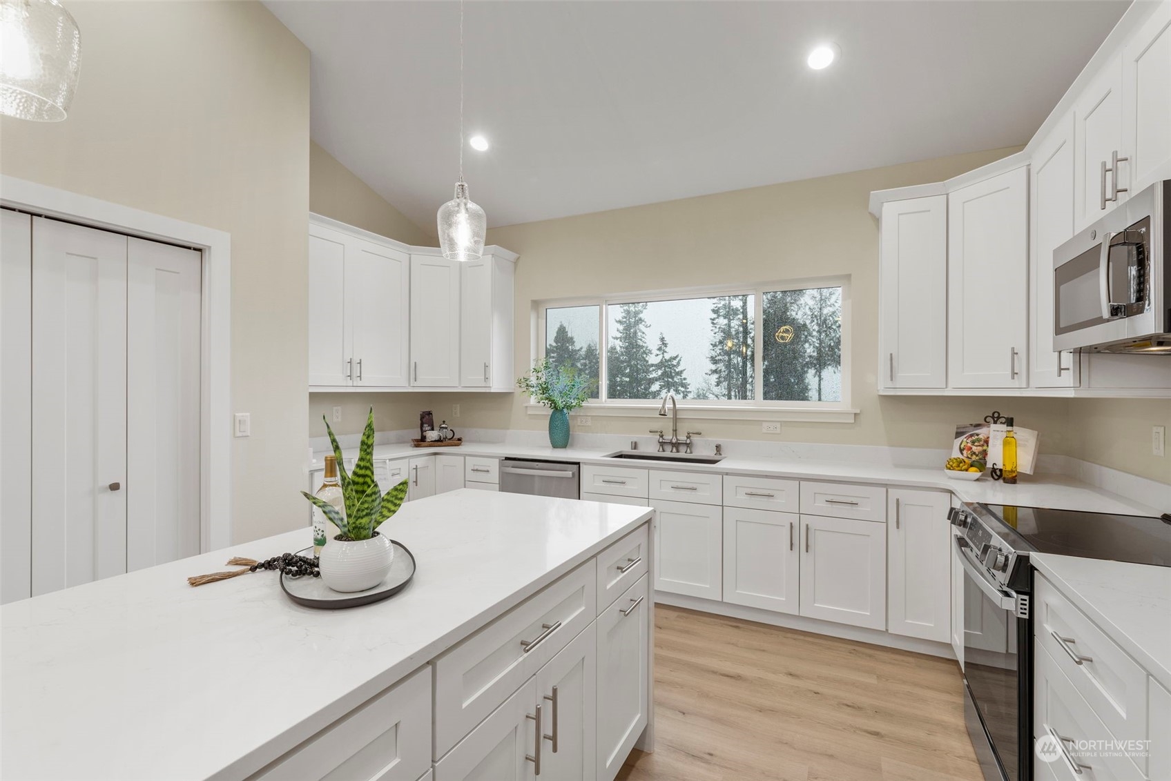 122 Linda View Drive