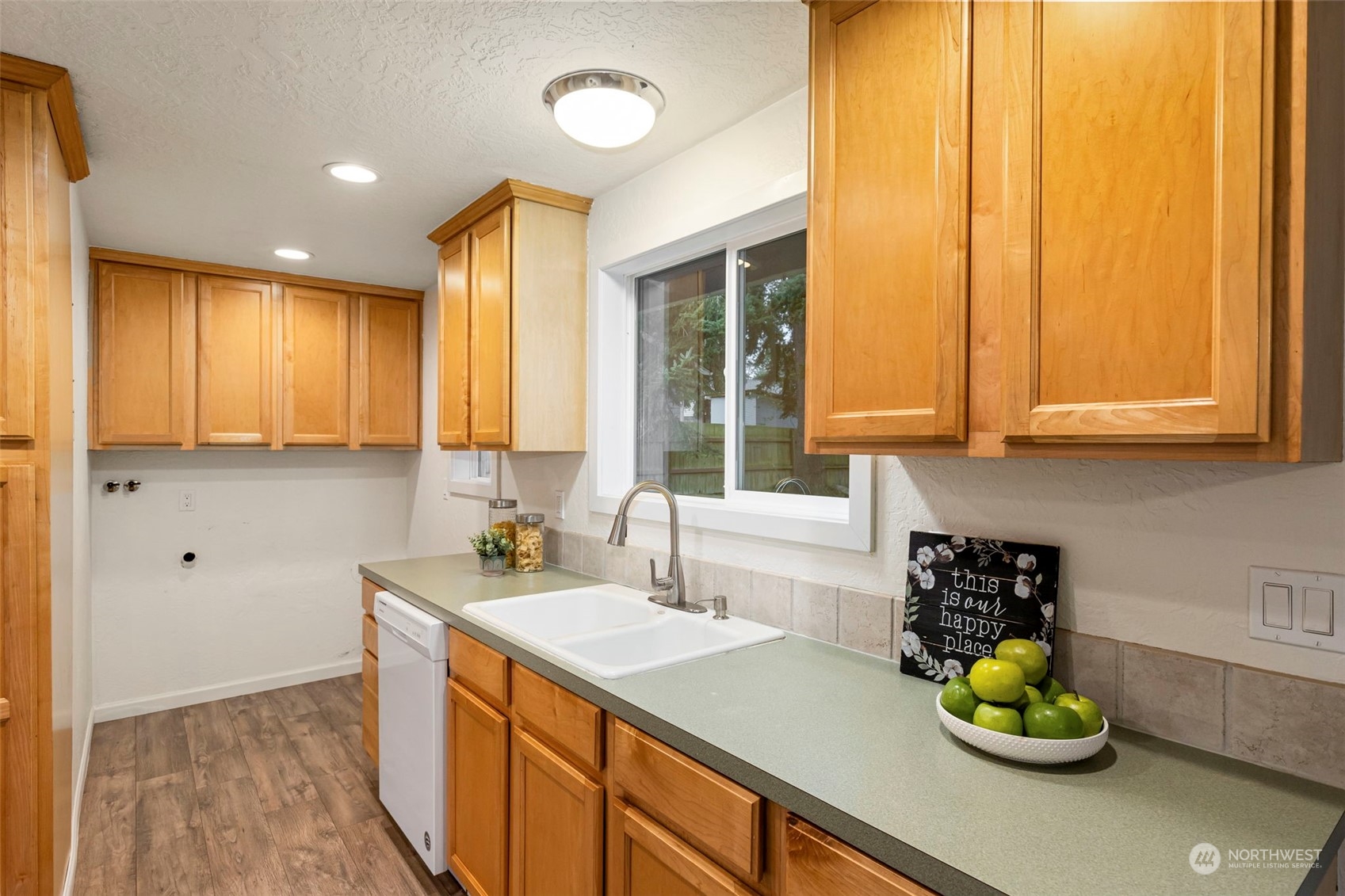 6726 NE Whidbey Drive