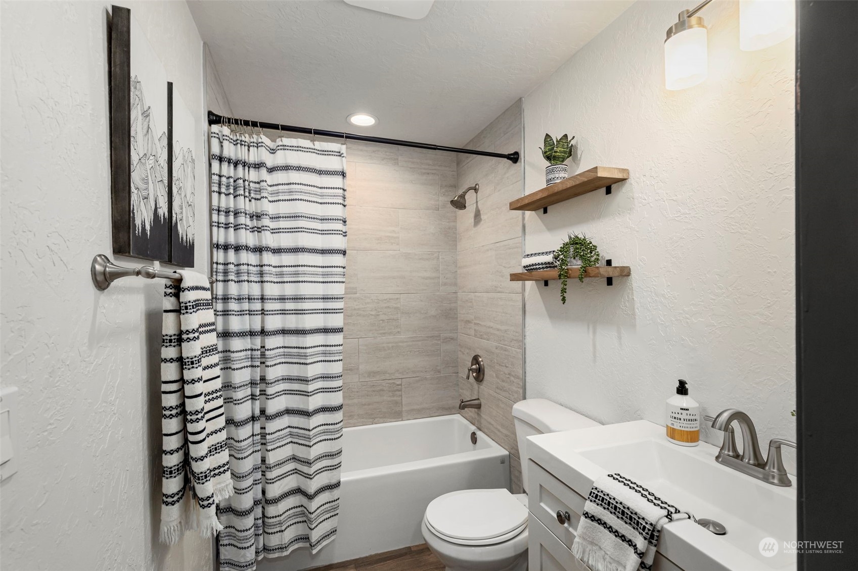 6726 NE Whidbey Drive