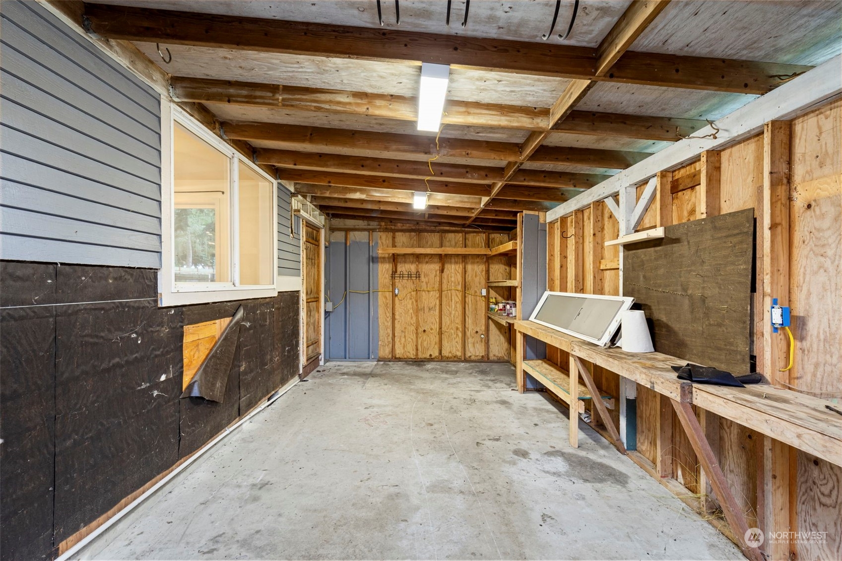 6726 NE Whidbey Drive