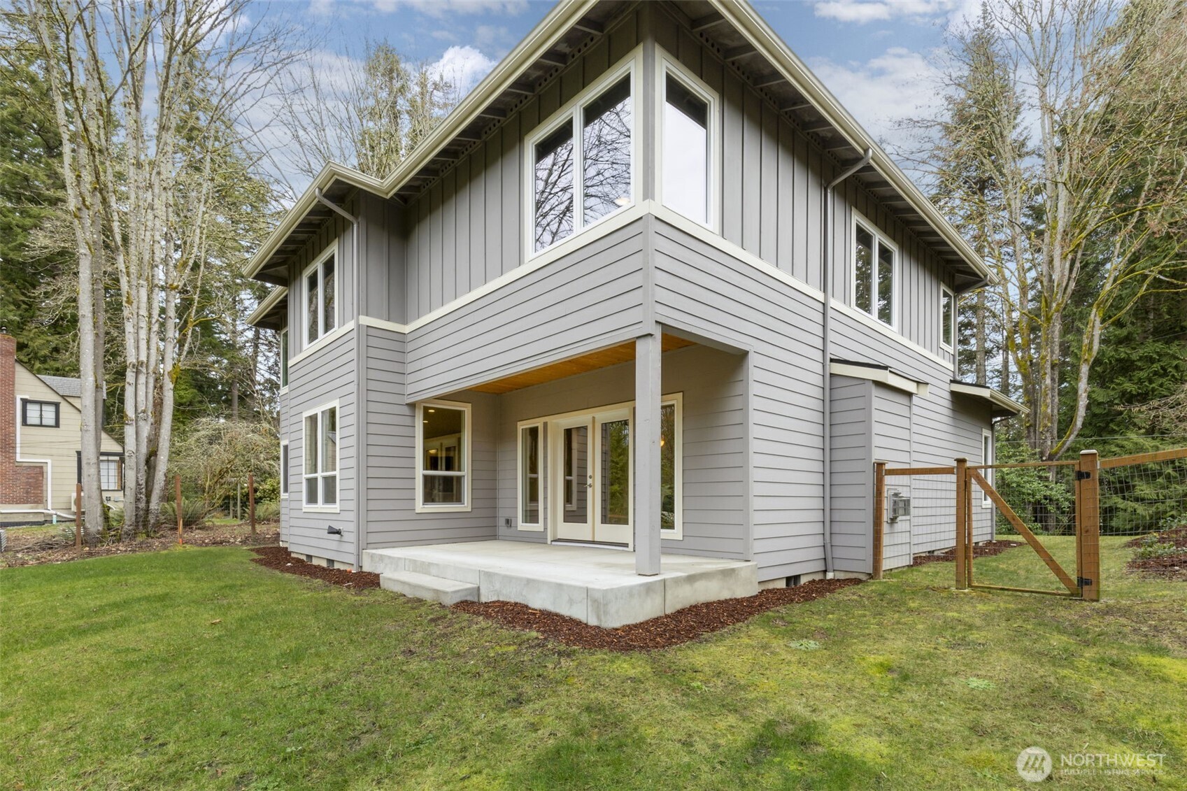 19369 Harris Avenue NE