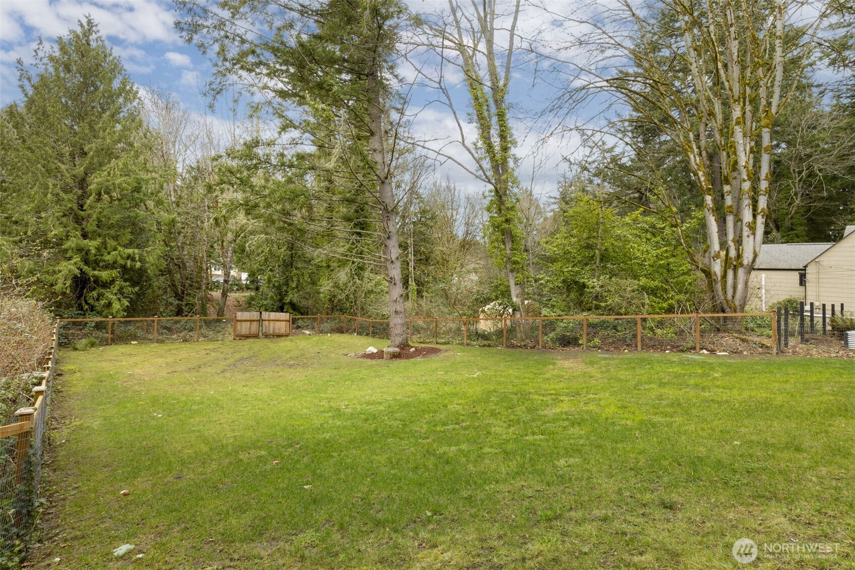 19369 Harris Avenue NE