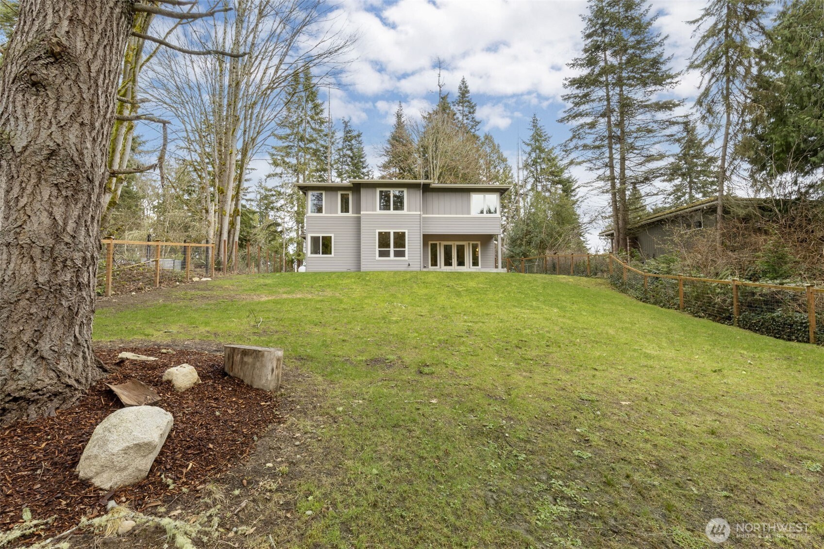 19369 Harris Avenue NE