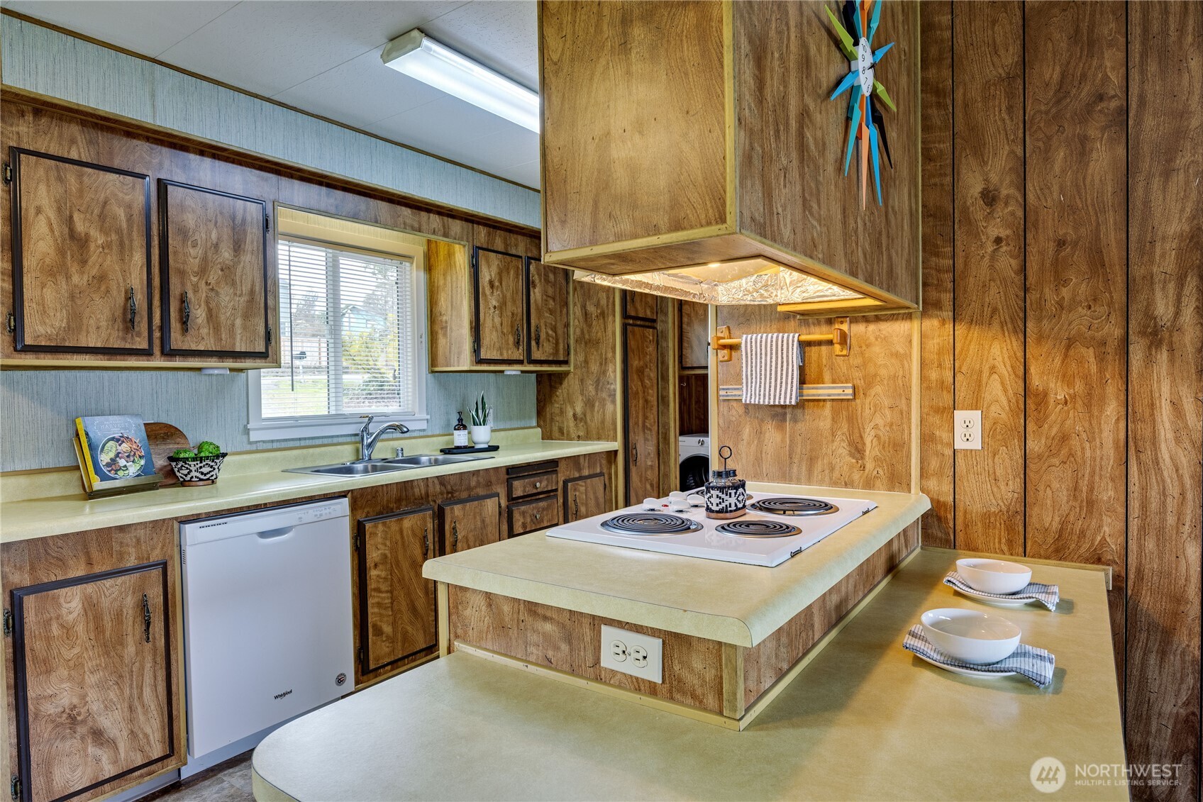 12190 NE Jefferson Point Road