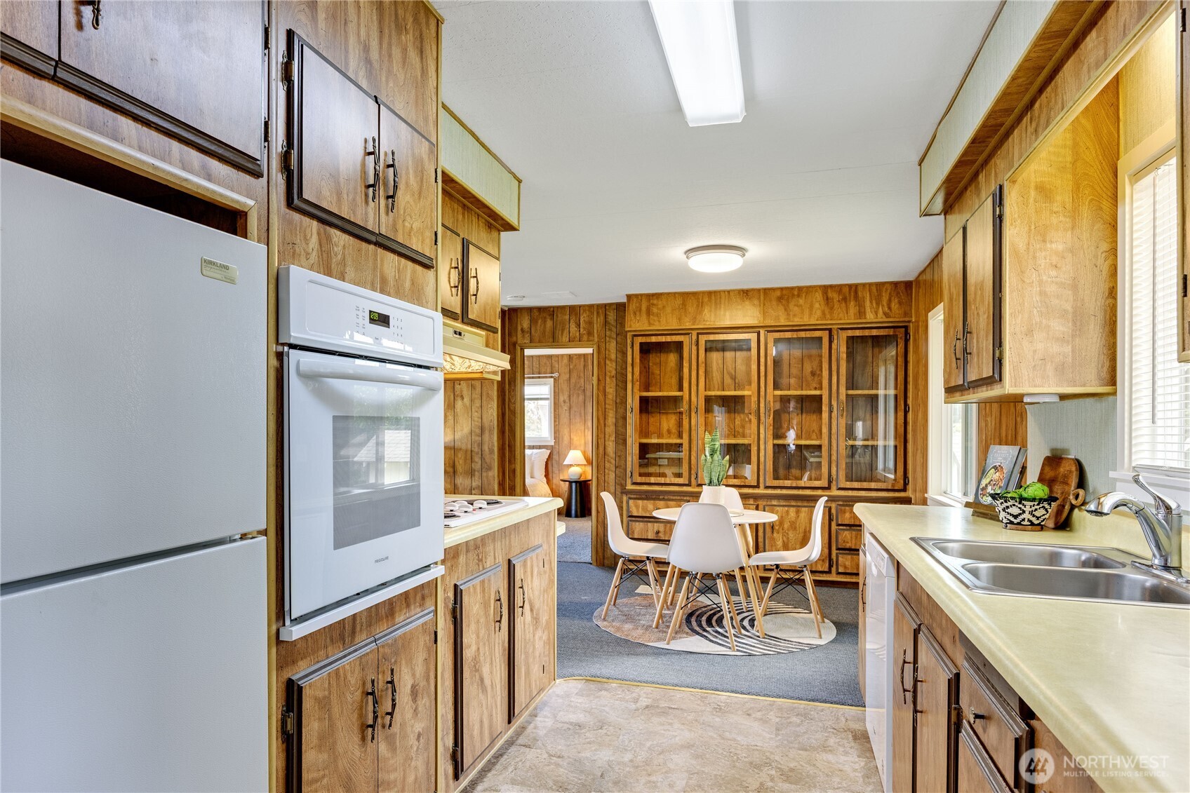 12190 NE Jefferson Point Road