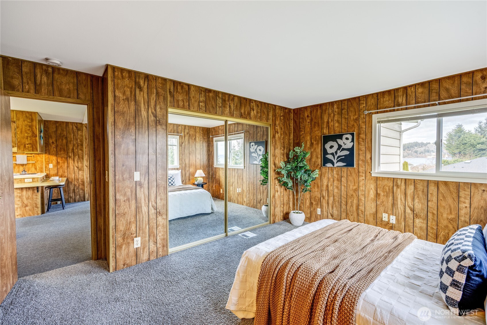 12190 NE Jefferson Point Road