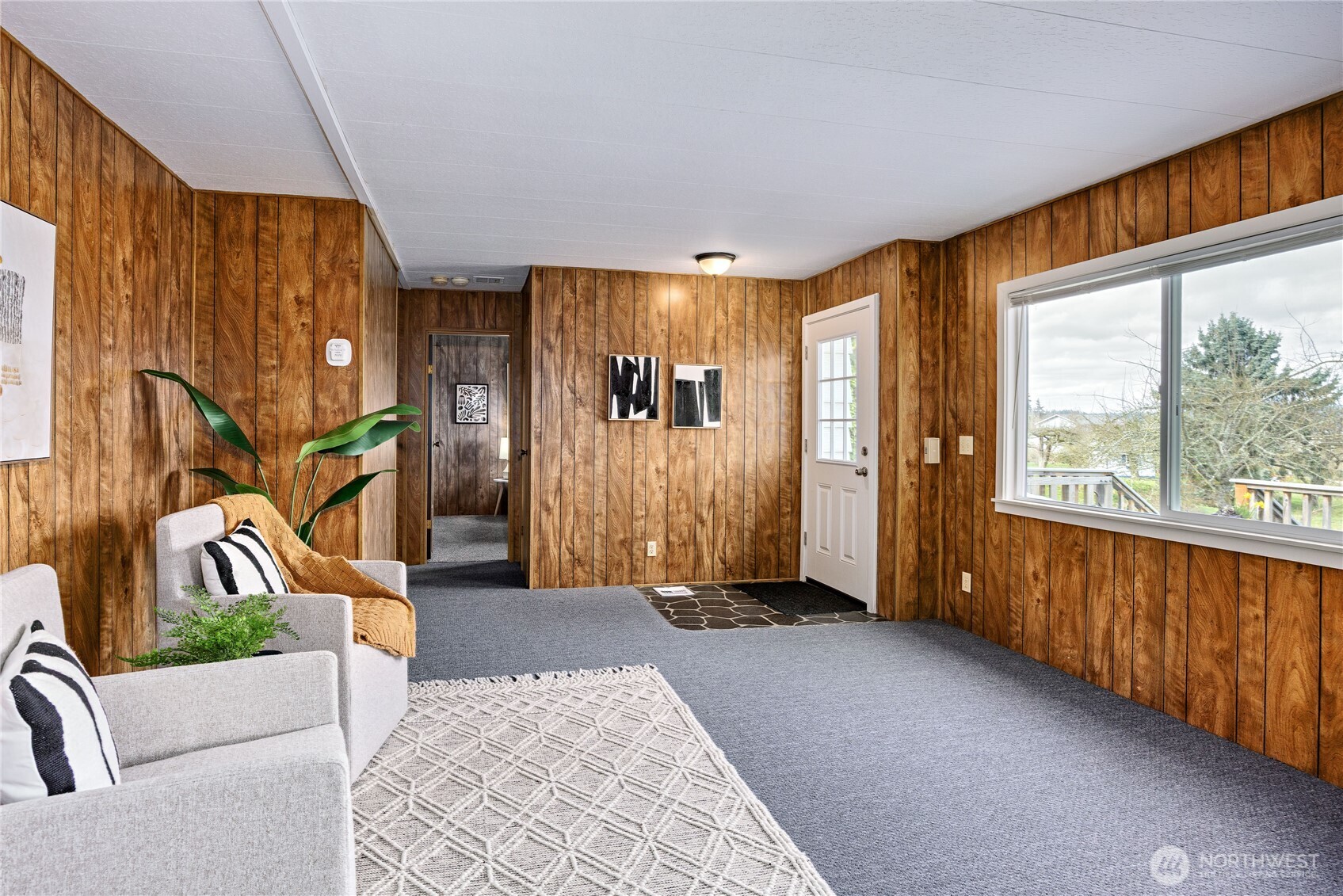 12190 NE Jefferson Point Road