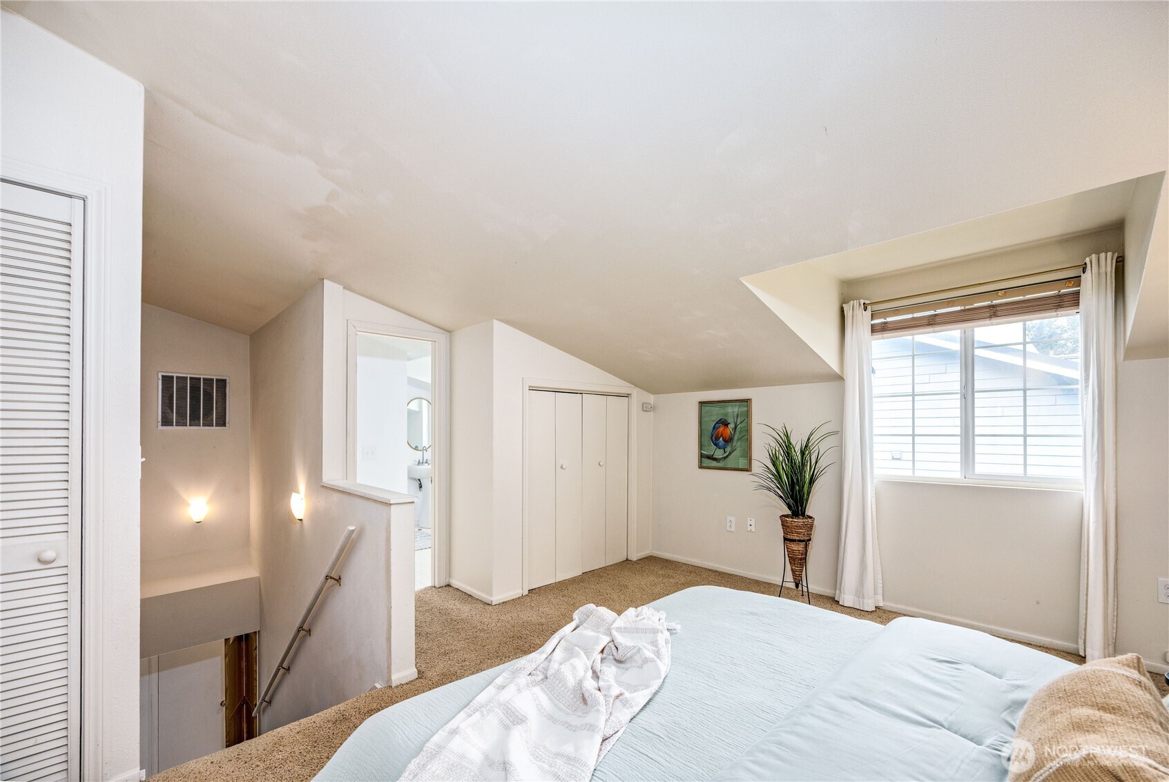 8099 NE Evergreen Avenue