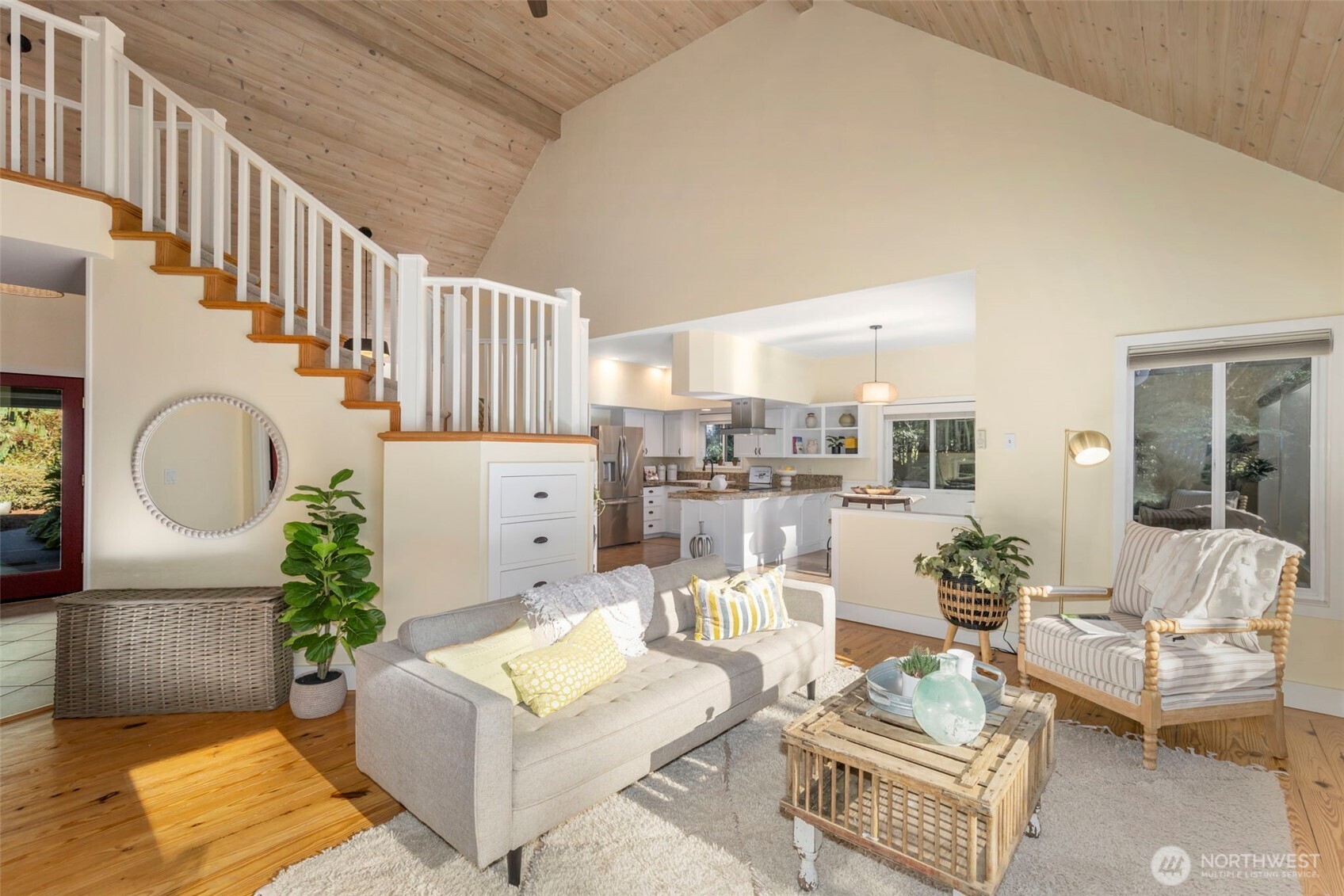 22789 South Kingston Road NE