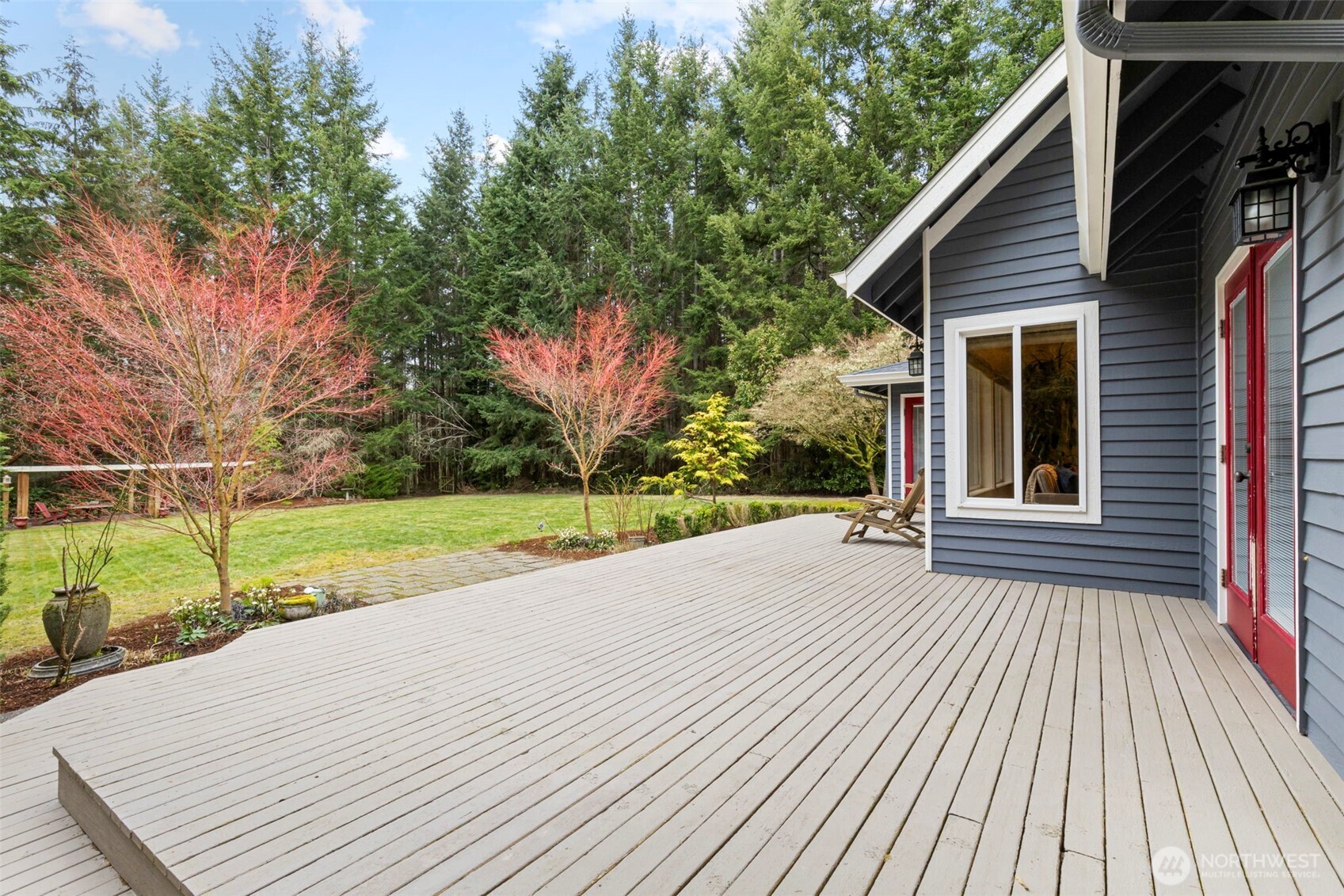 22789 South Kingston Road NE