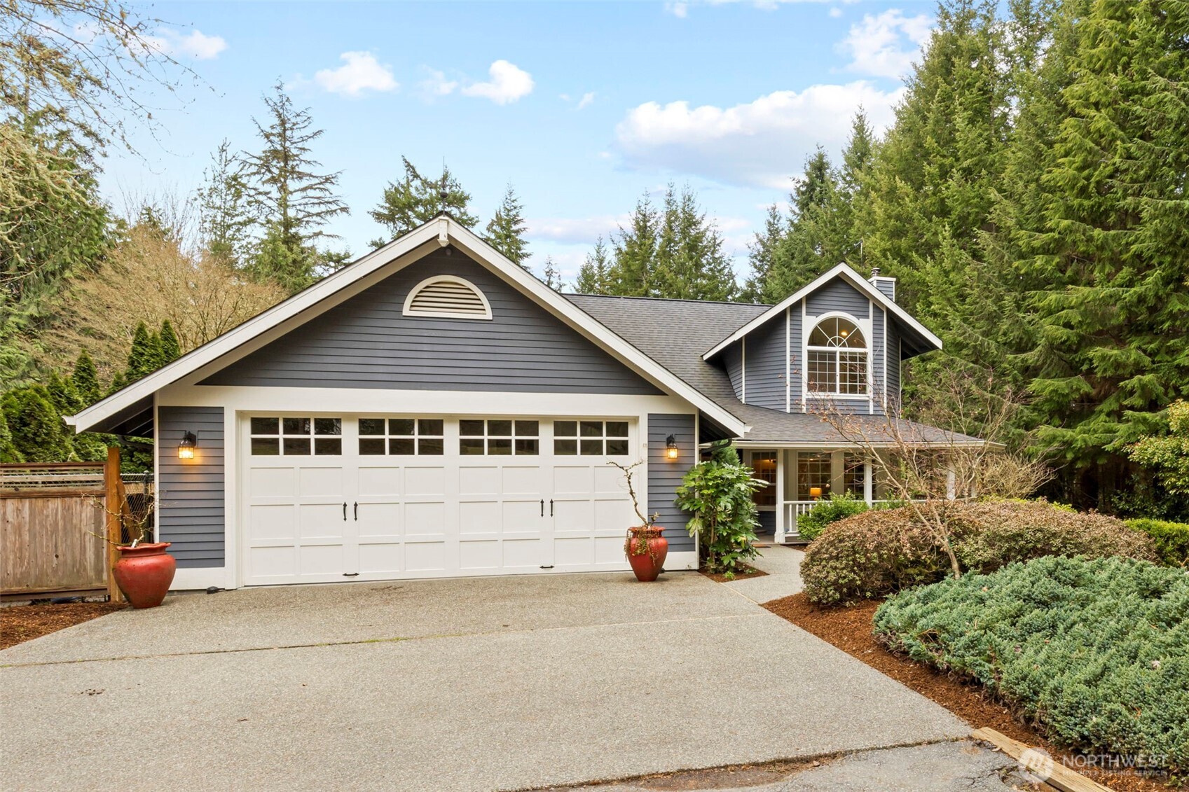 22789 South Kingston Road NE