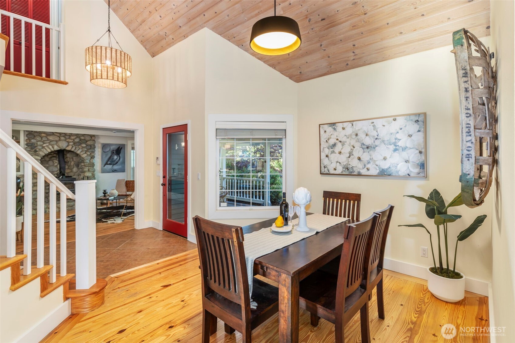 22789 South Kingston Road NE