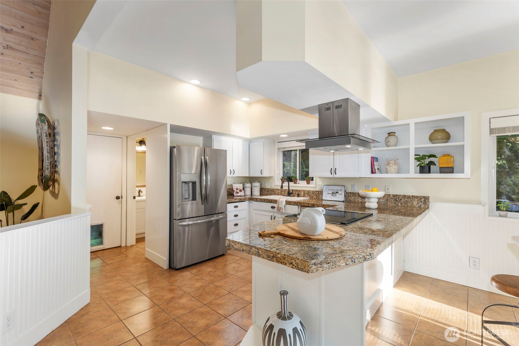 22789 South Kingston Road NE