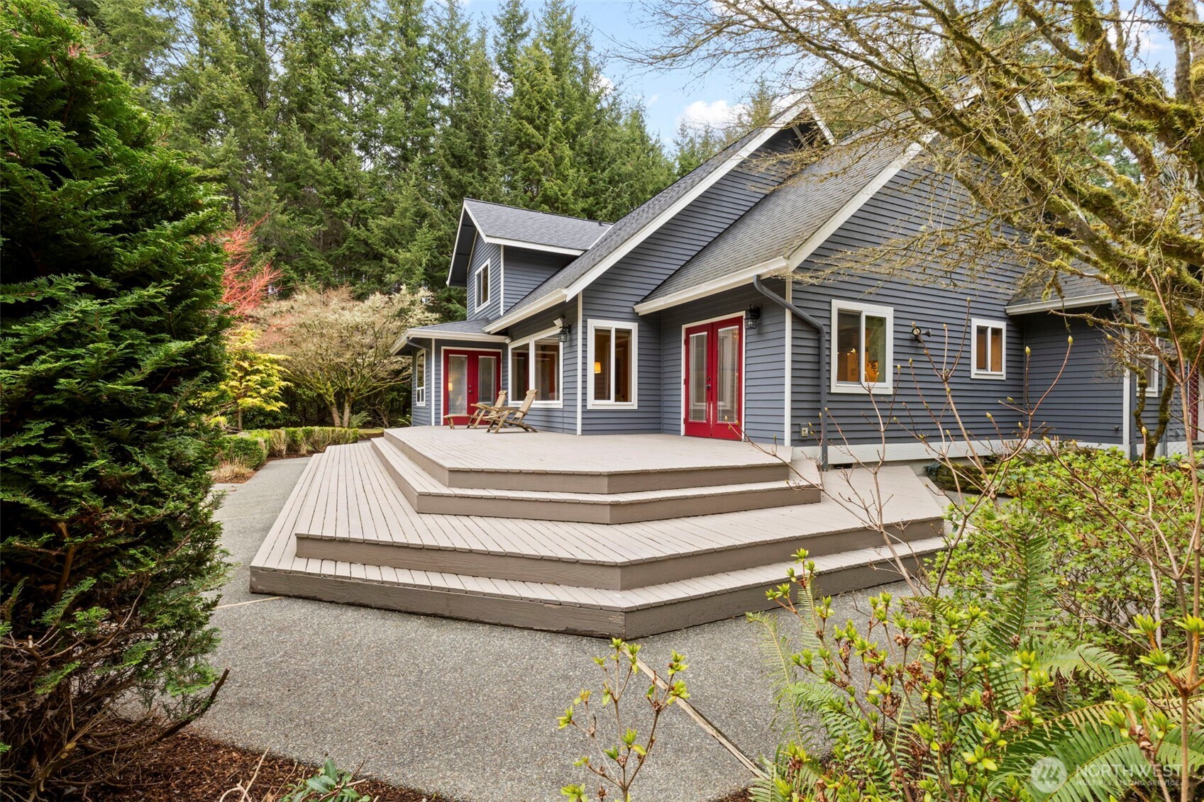 22789 South Kingston Road NE