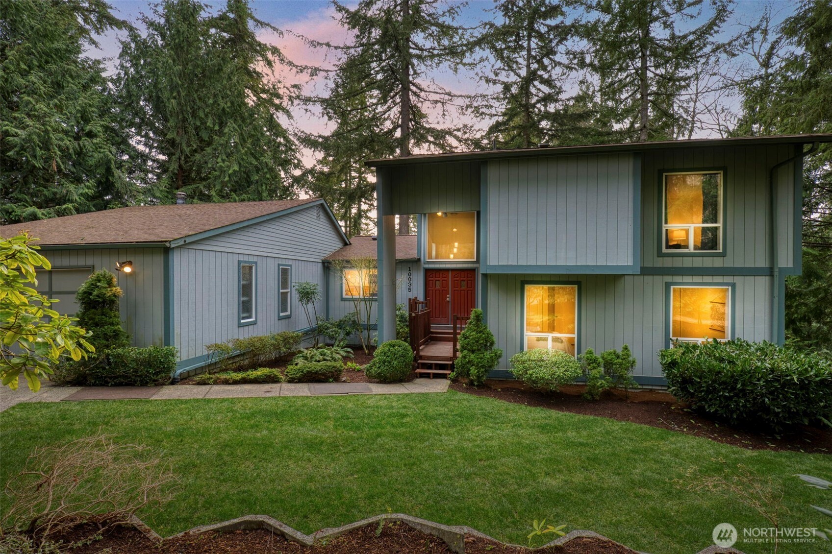 10035 NE Kingston Farm Road