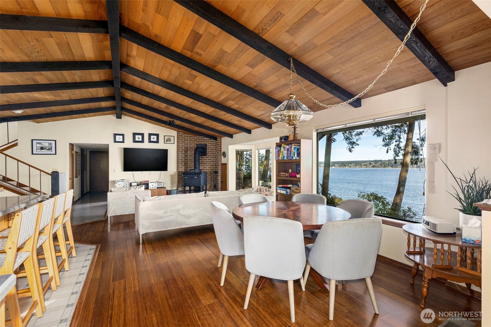 931 Whitney Road