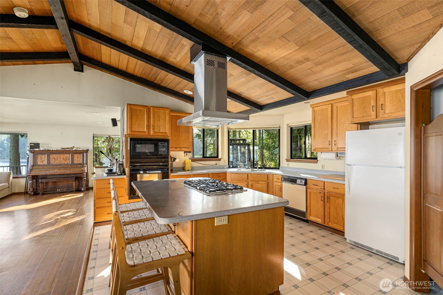 931 Whitney Road
