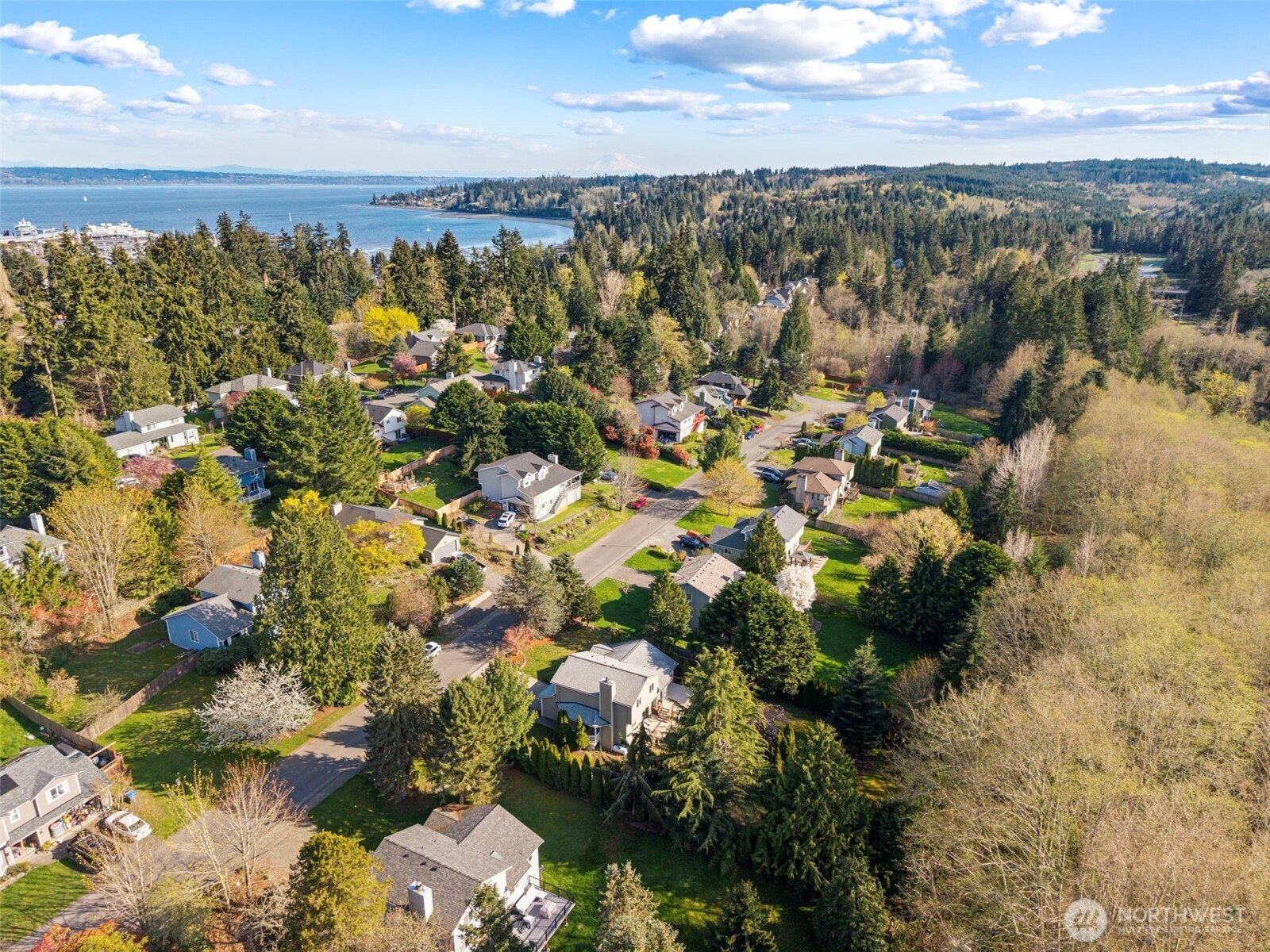 26227 Tuckerman Avenue NE