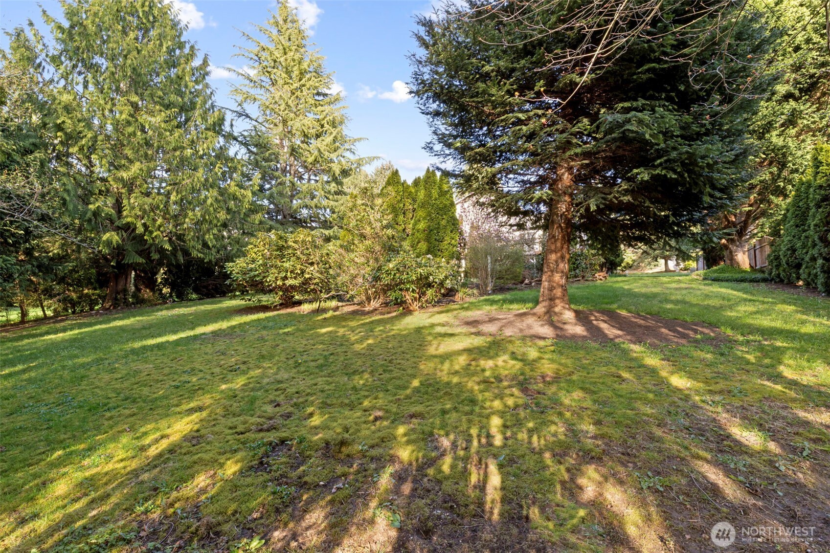 26227 Tuckerman Avenue NE