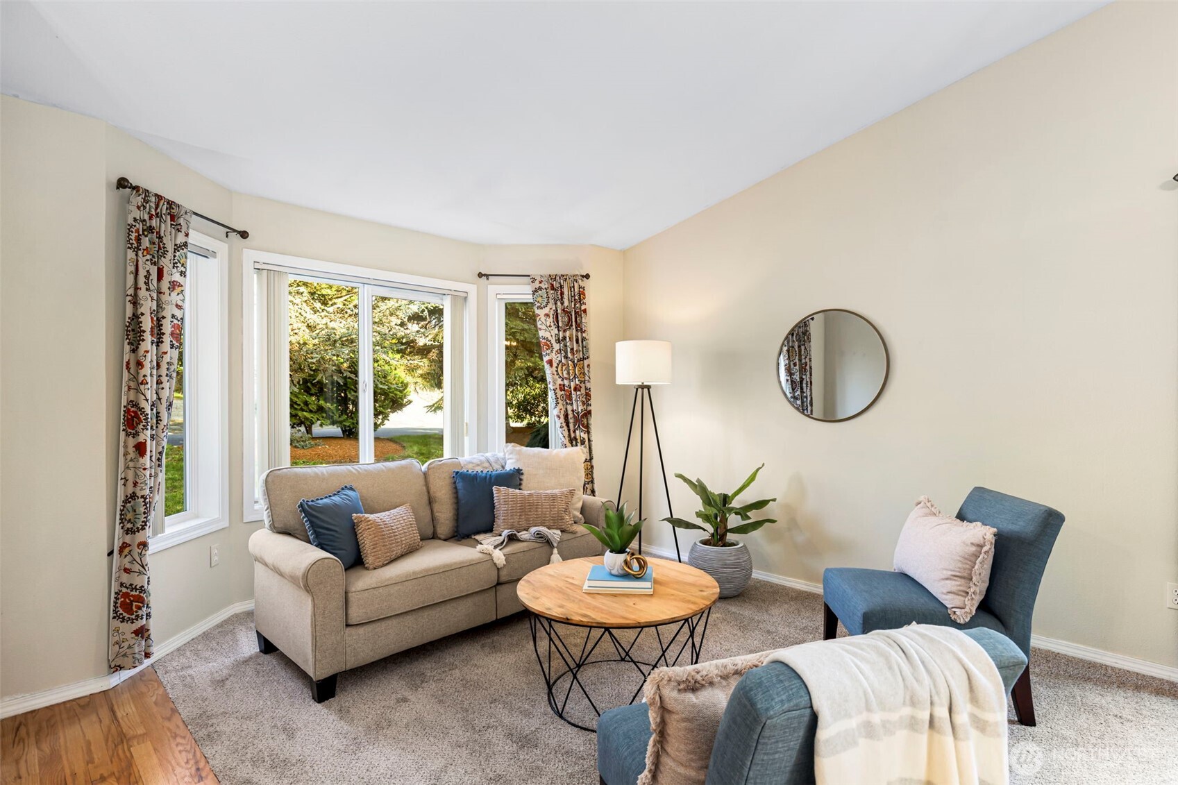 26227 Tuckerman Avenue NE