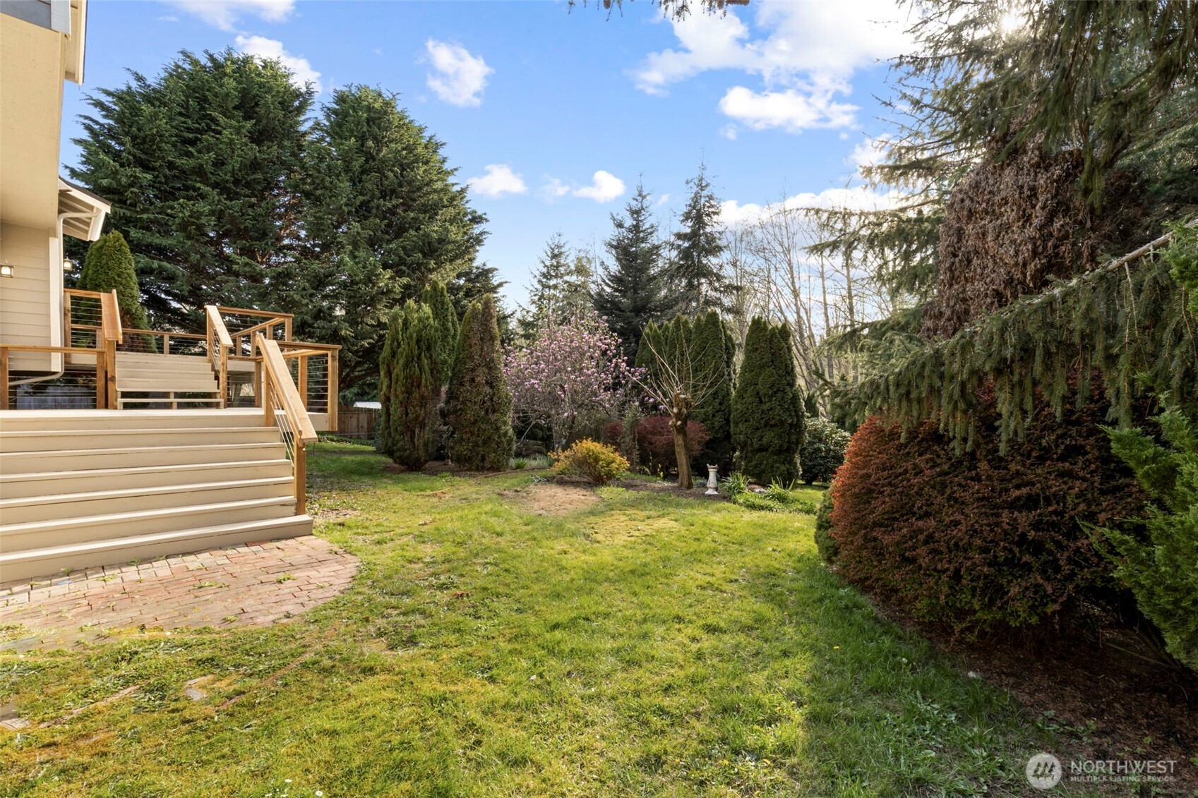 26227 Tuckerman Avenue NE