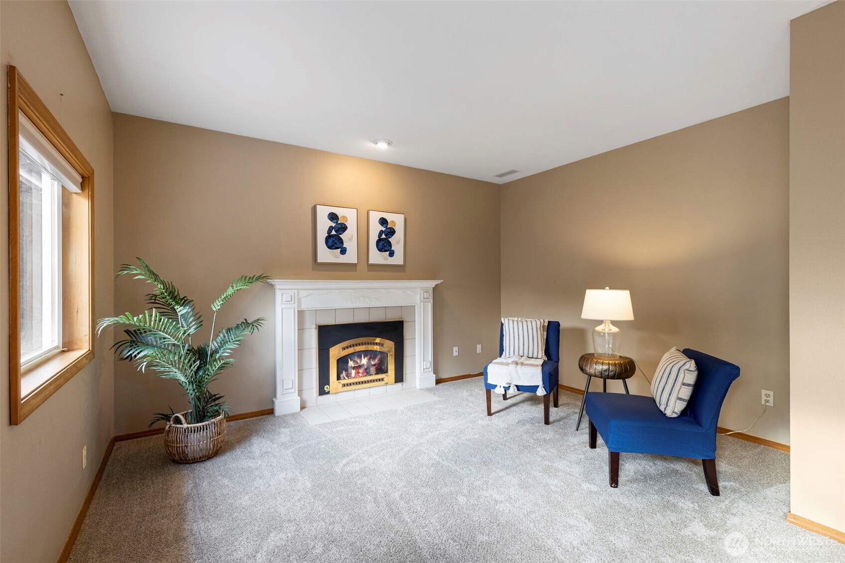 26227 Tuckerman Avenue NE