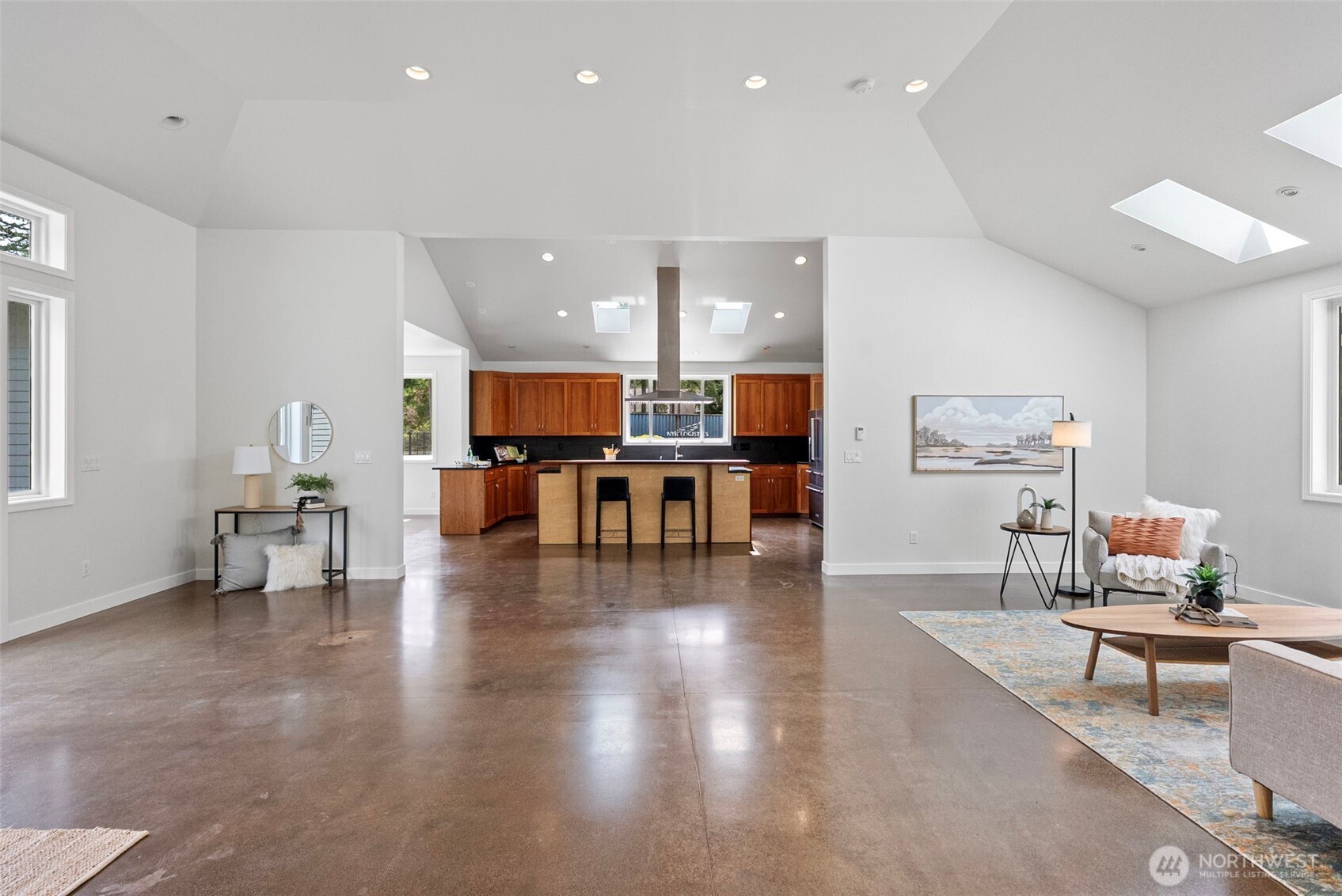 1002 NW Thompson Road