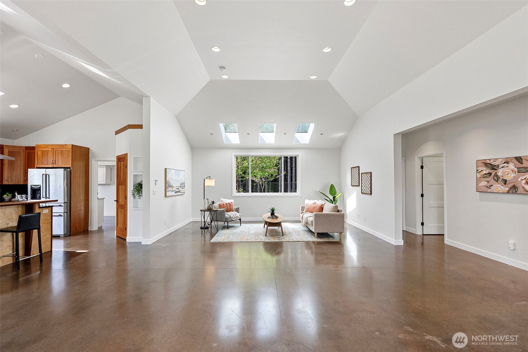 1002 NW Thompson Road