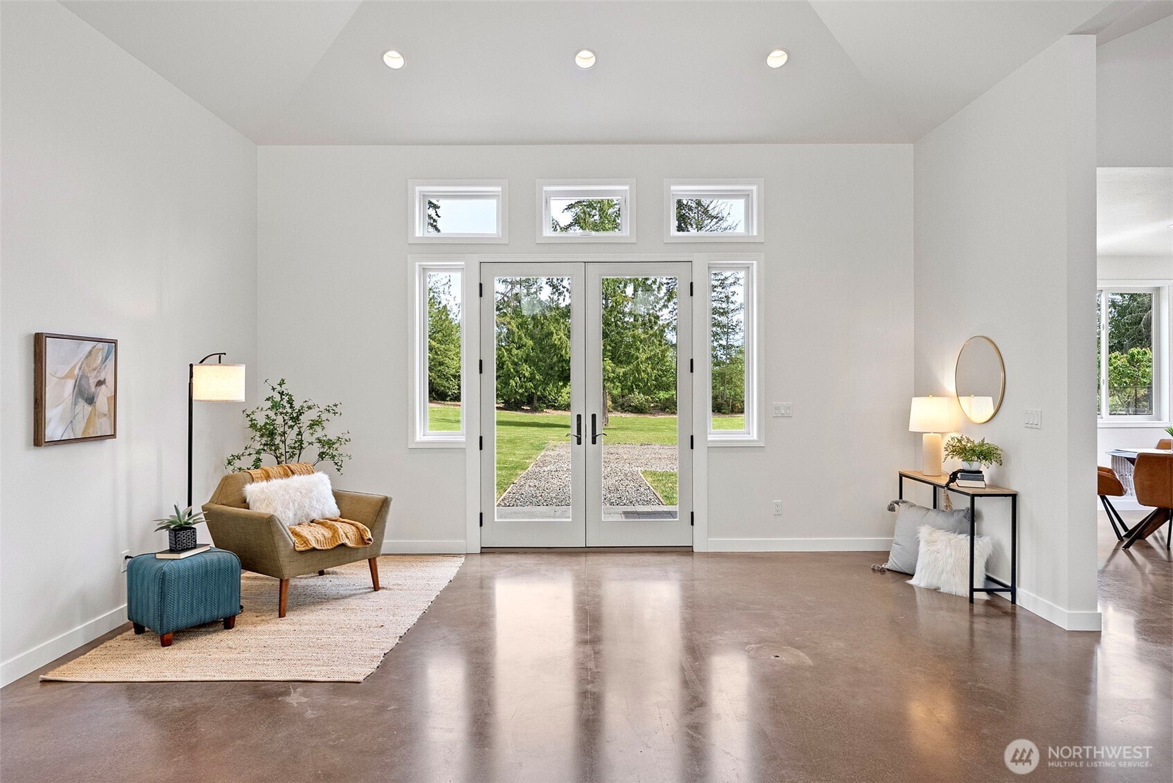 1002 NW Thompson Road