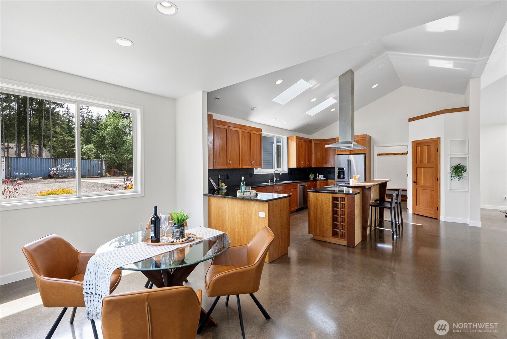 1002 NW Thompson Road