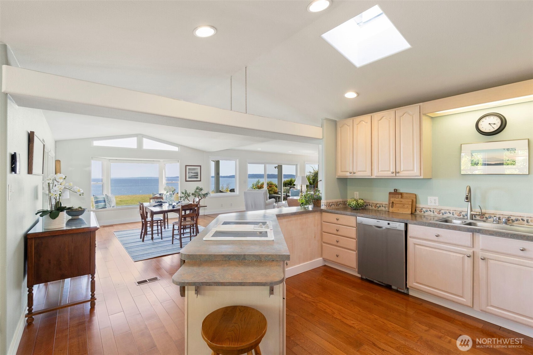 12520 NE Marine View Drive