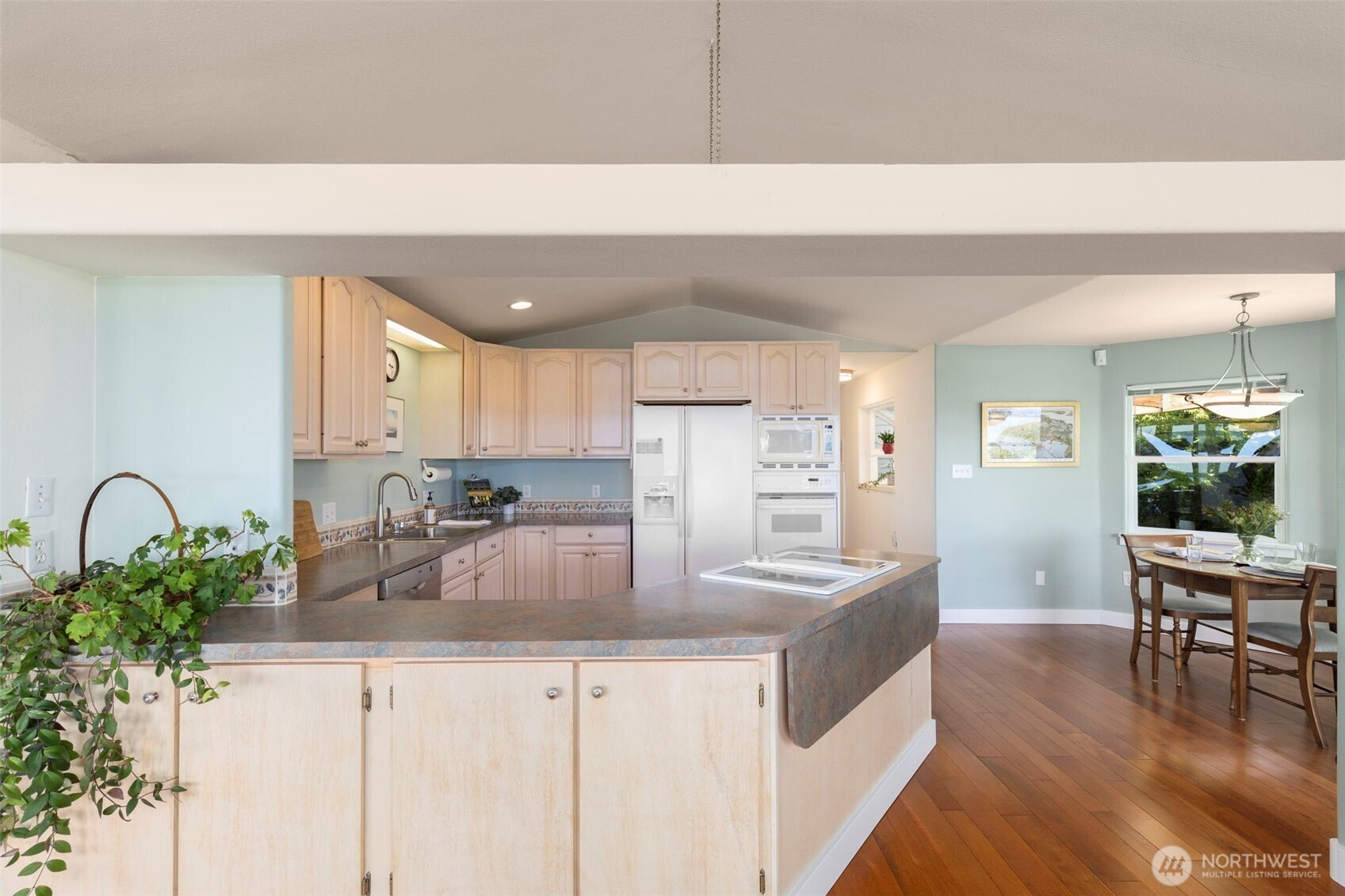 12520 NE Marine View Drive