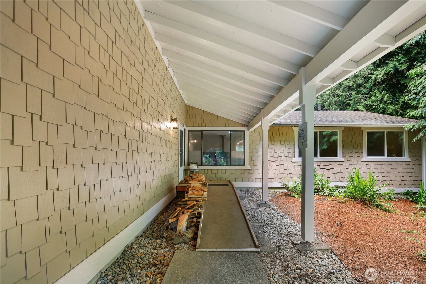 8200 NE View Ridge Lane