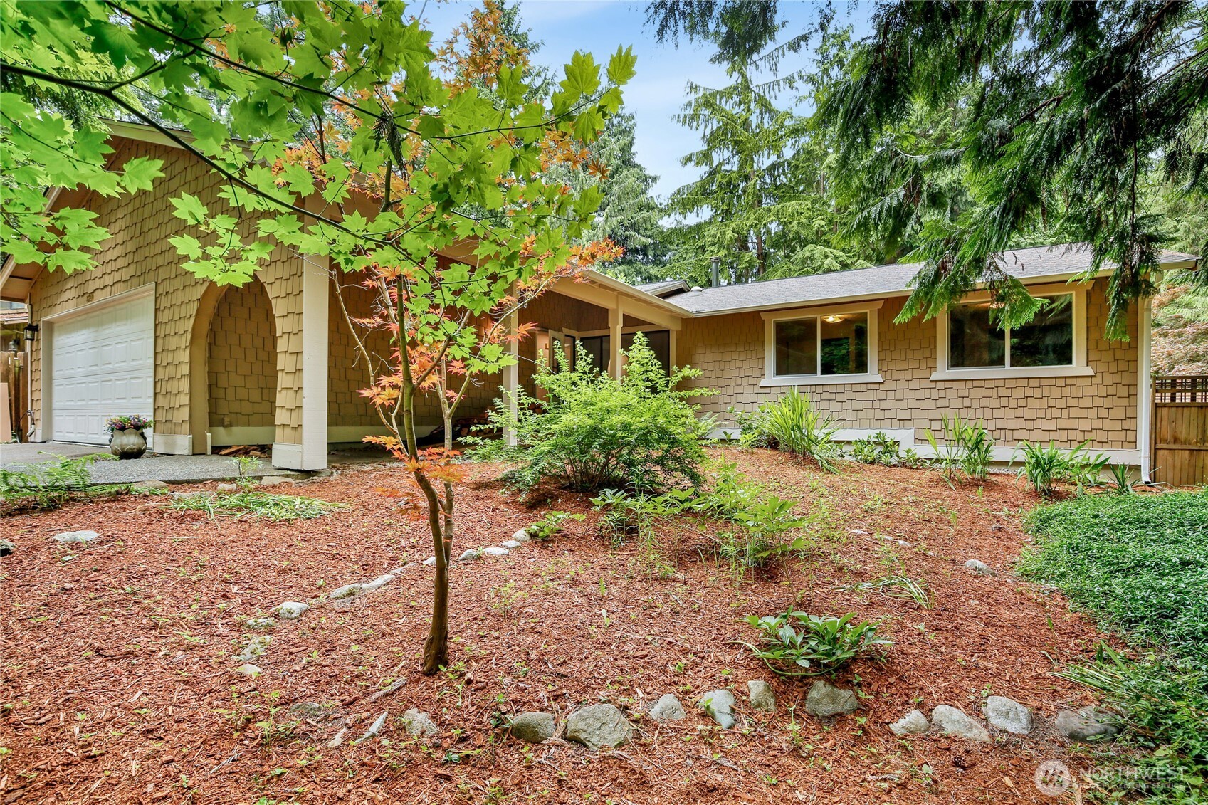 8200 NE View Ridge Lane