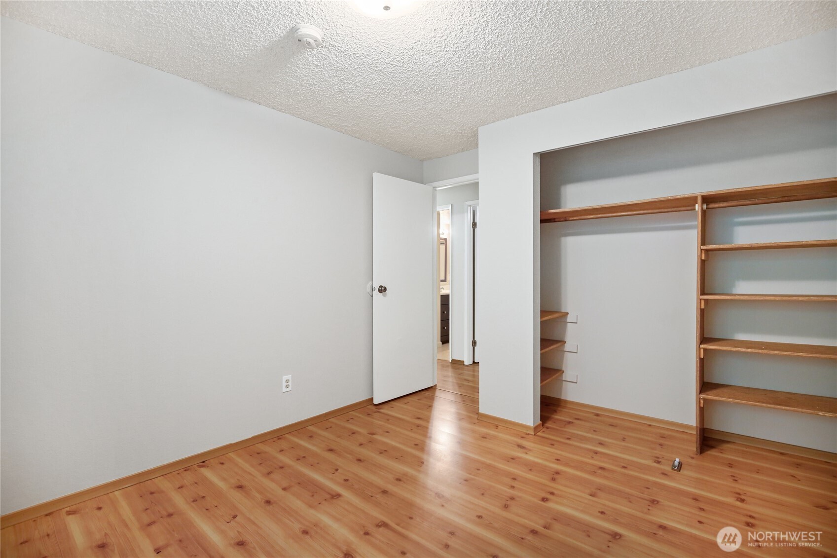 8200 NE View Ridge Lane