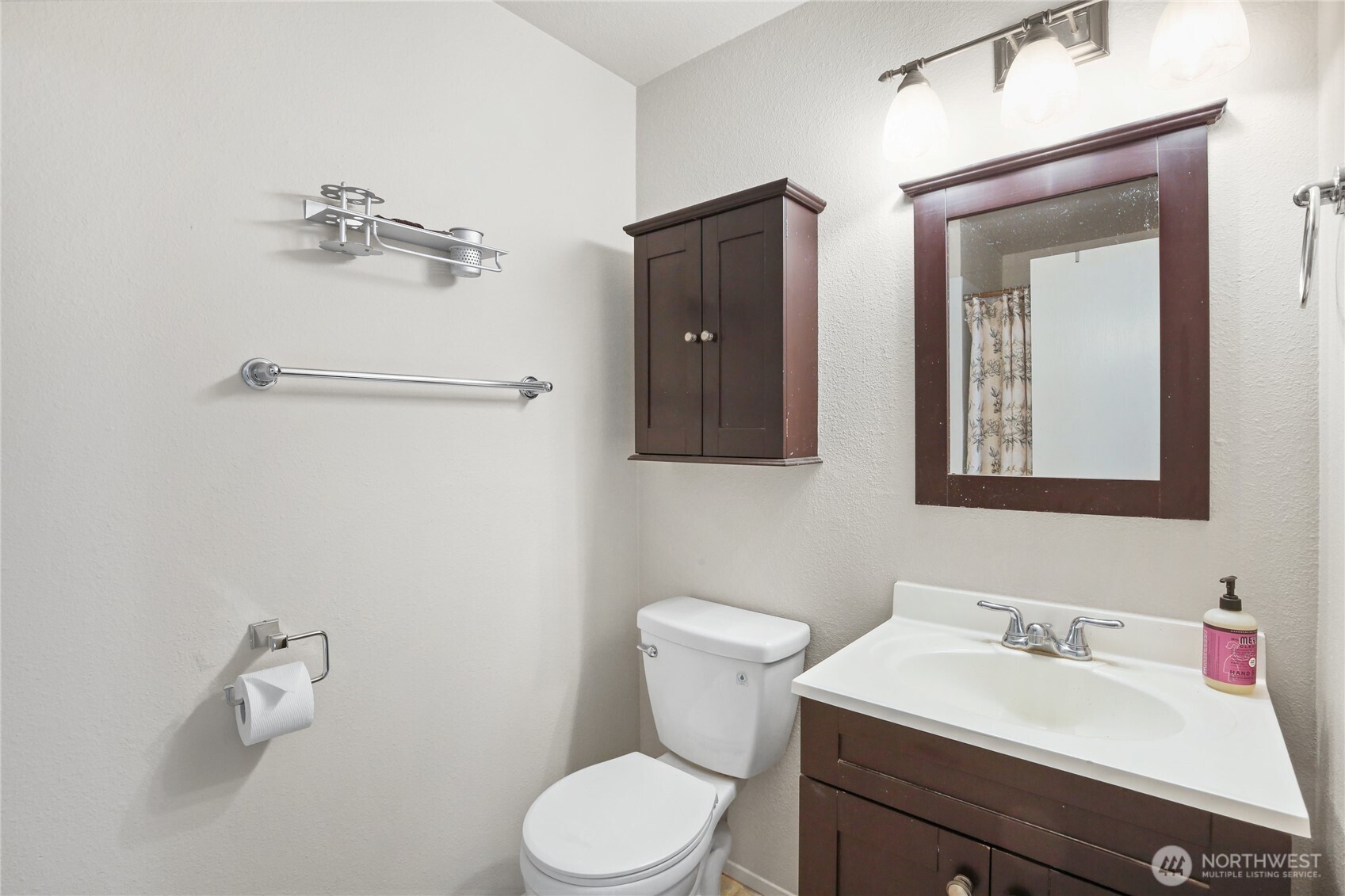 8200 NE View Ridge Lane