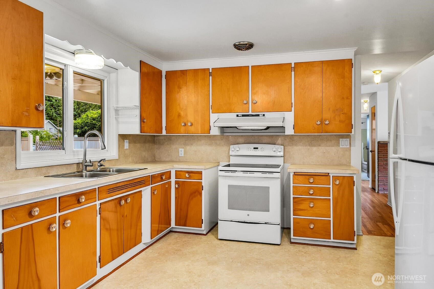 8405 220th Street SW