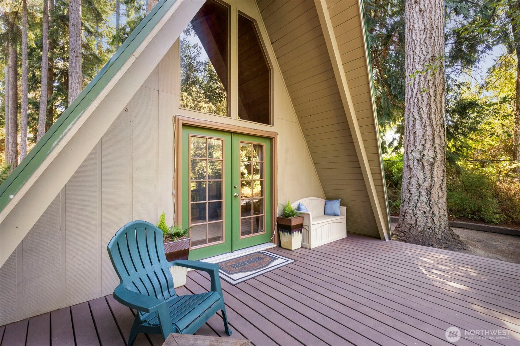 6081 NE Ponderosa Boulevard