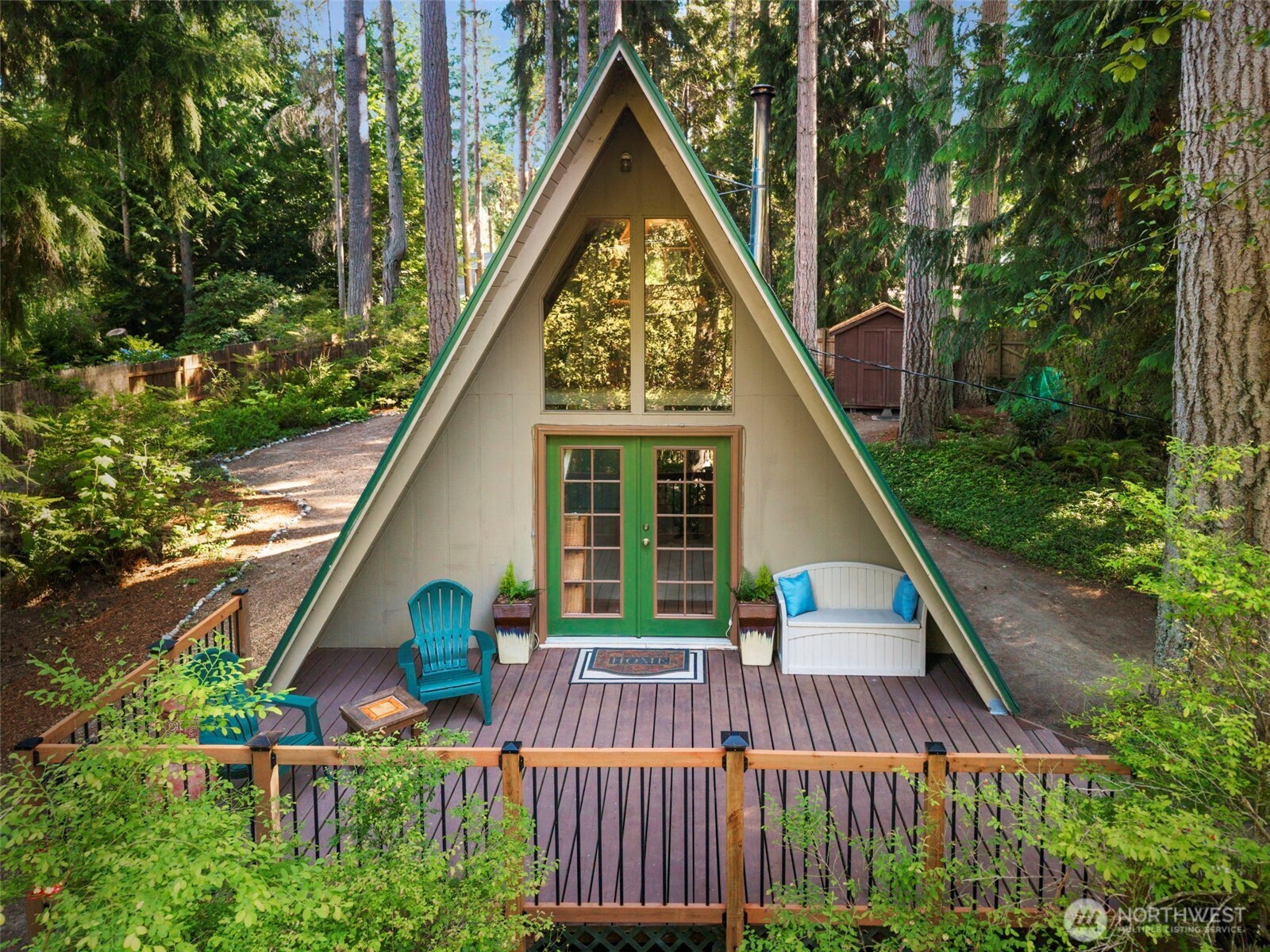 6081 NE Ponderosa Boulevard