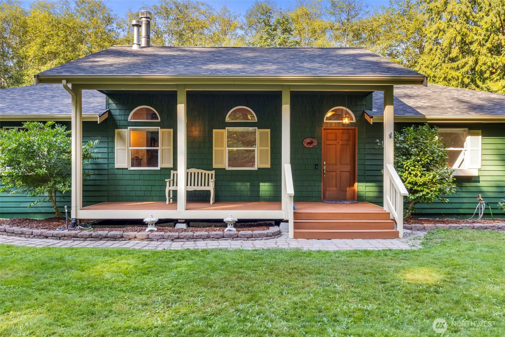 8430 NE Country Woods Lane