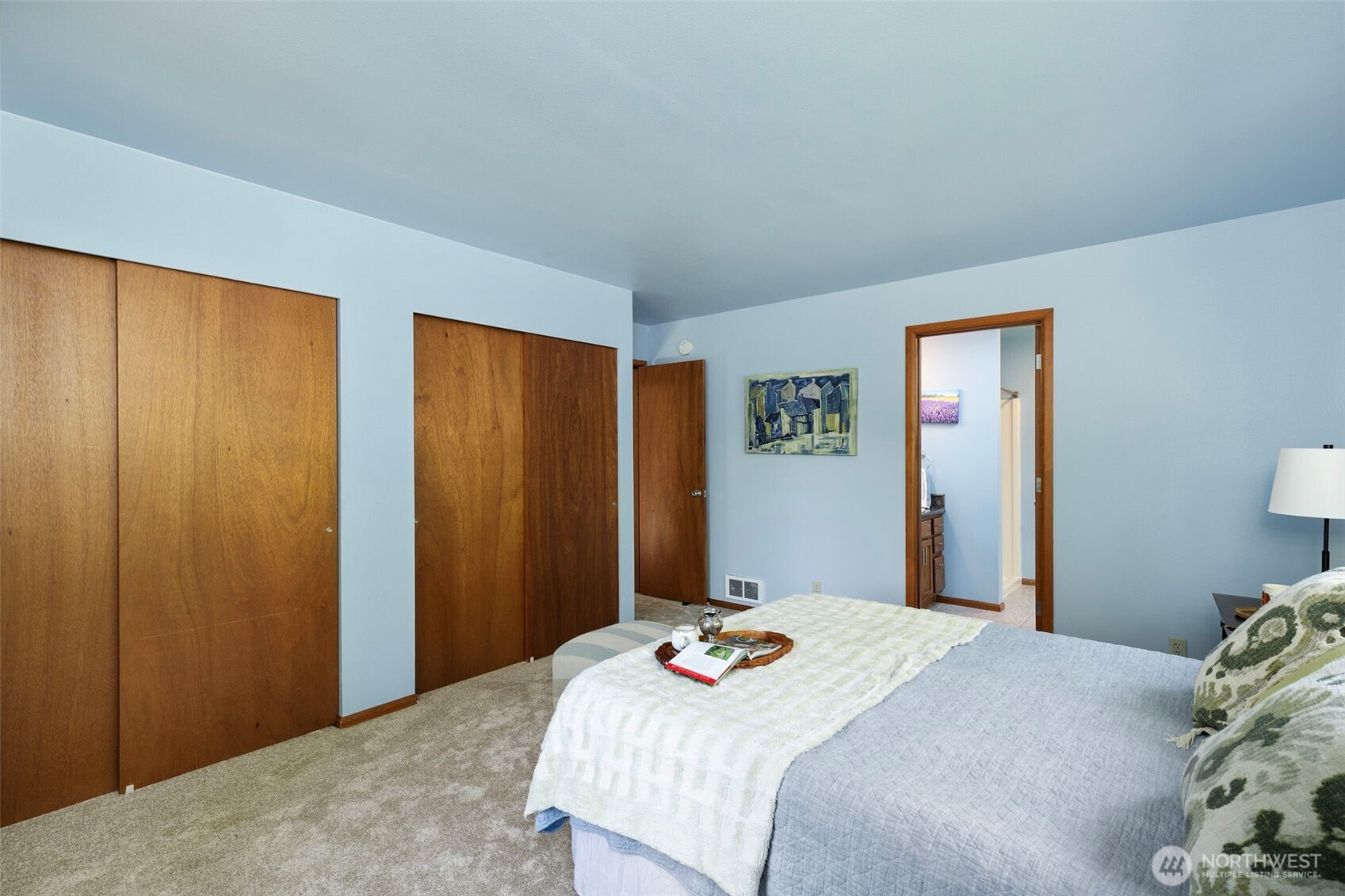 8430 NE Country Woods Lane