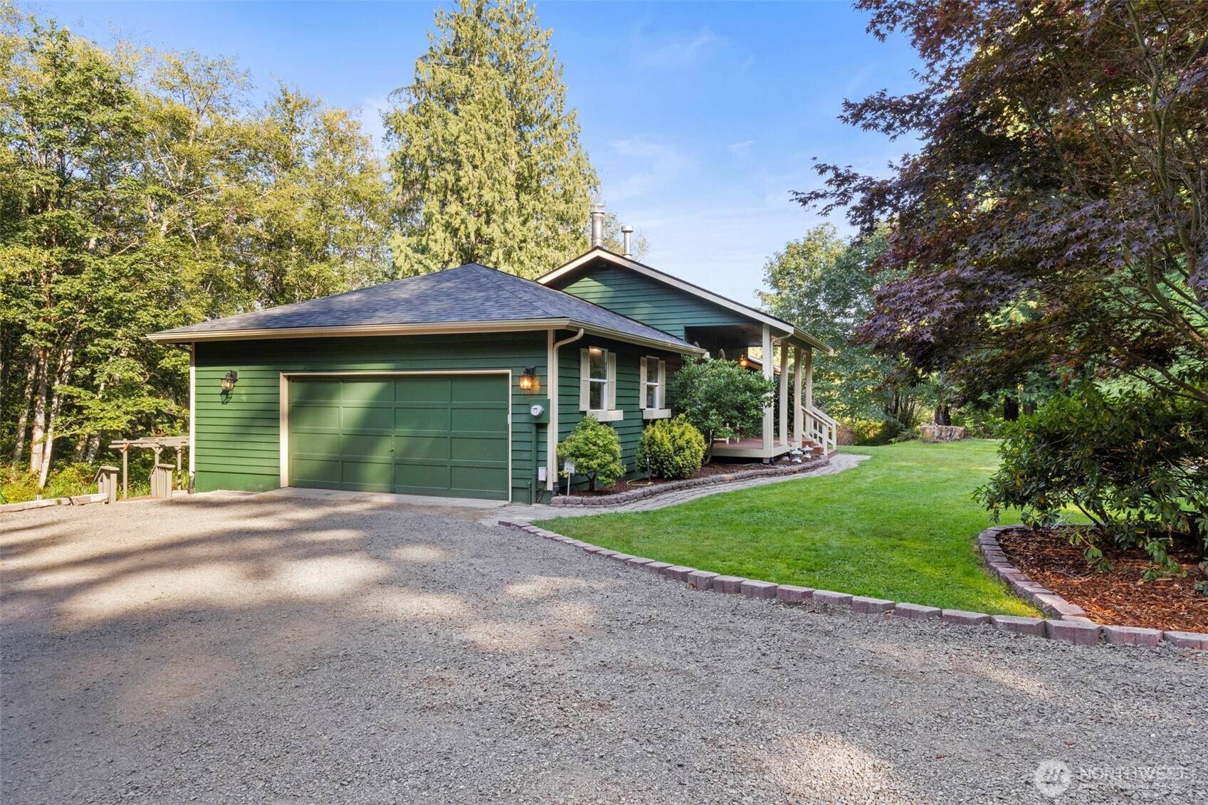 8430 NE Country Woods Lane