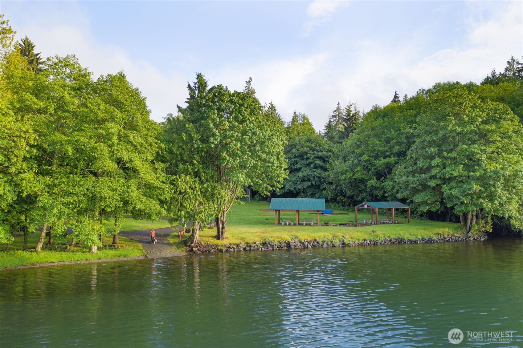 27648 Woodside Road NE